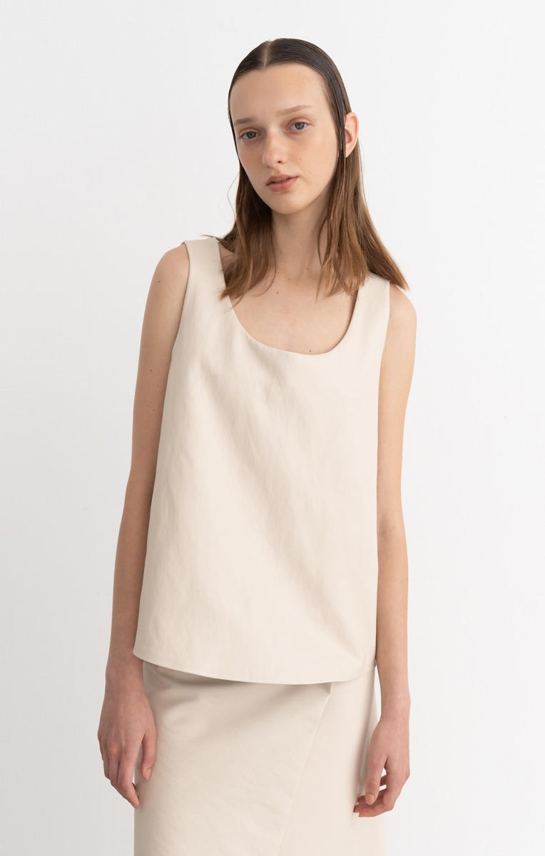 CONNIE ECO LEATHER TOP (IVORY)